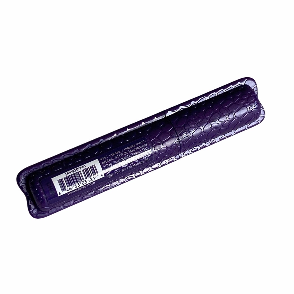 new Tarte シ Lights, Camera, Lashes™ シ Mini Mascara シ 4 in 1 Smudge Proof シ Black - Picture 7 of 10
